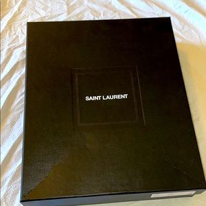 Saint Laurent box